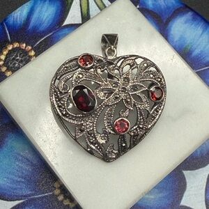 Vintage 925 Sterling Silver Heart Filigree Brooch Pendant red rhinestones #M05